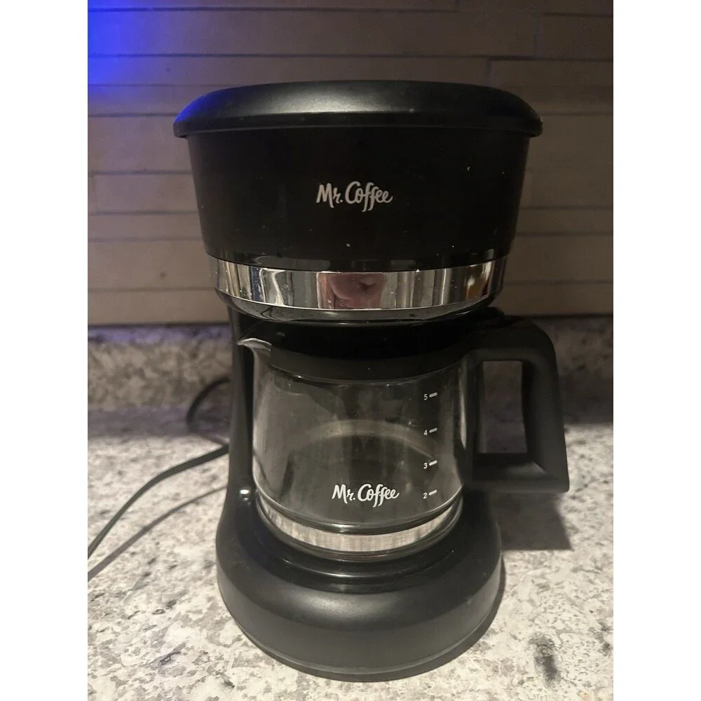 Mr. Coffee 5-Cup Black Filter Coffee Maker with Carafe works